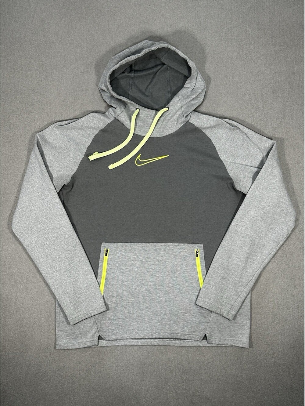 Nike Therma Fit Hoodie Men’s Large Gray Neon Swoosh Pullover Sweatshirt